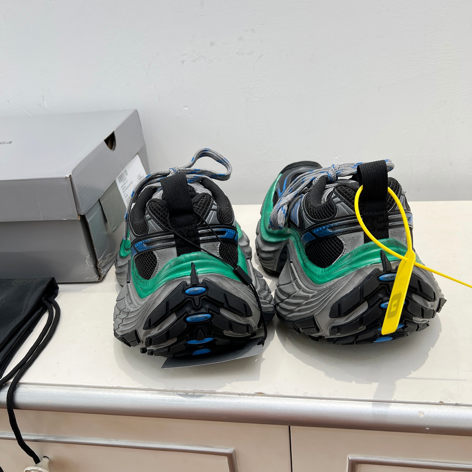 Balenciaga Sneakers Breathable L-s-xl