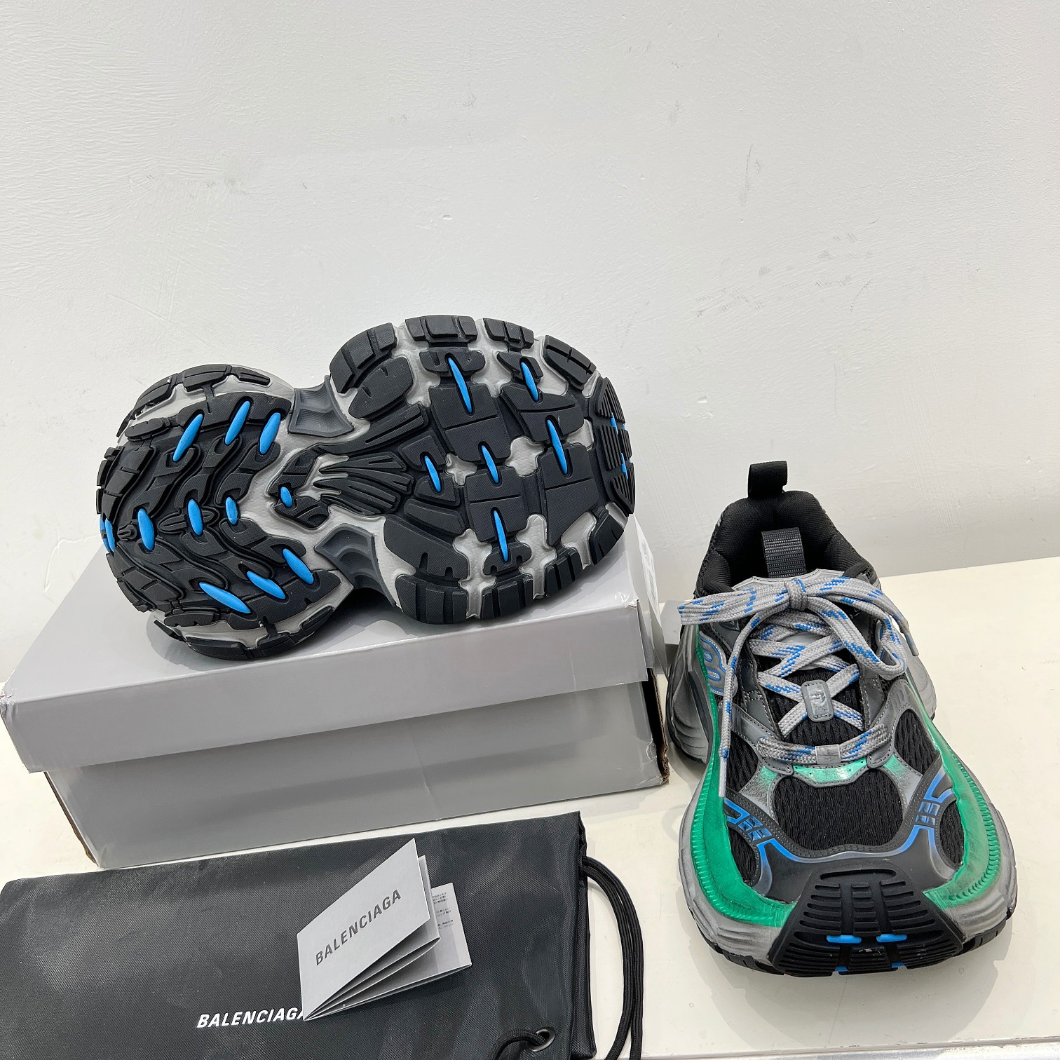 Balenciaga Sneakers Breathable L-s-xl