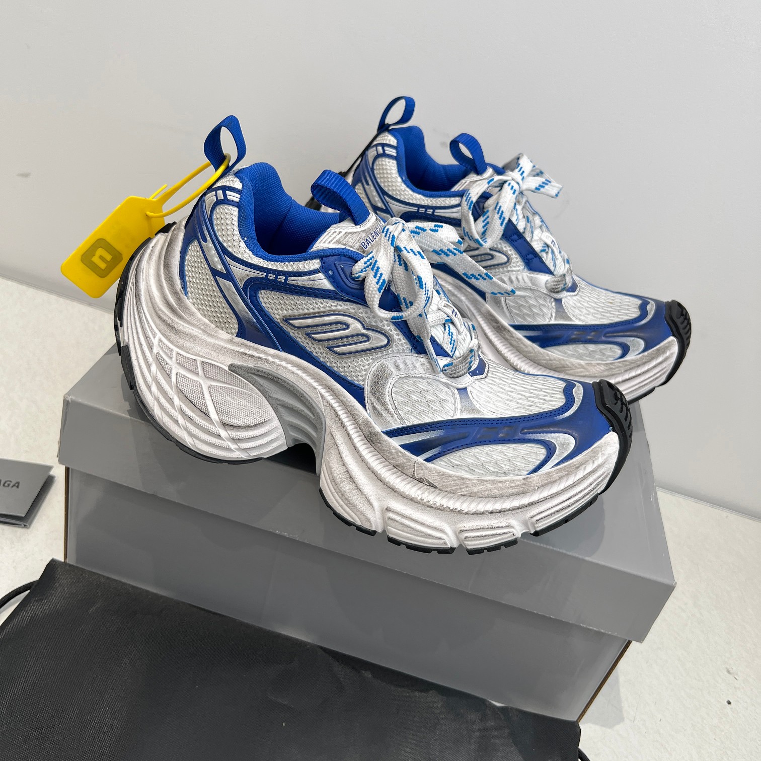 Balenciaga Sneakers Breathable L-s-xl