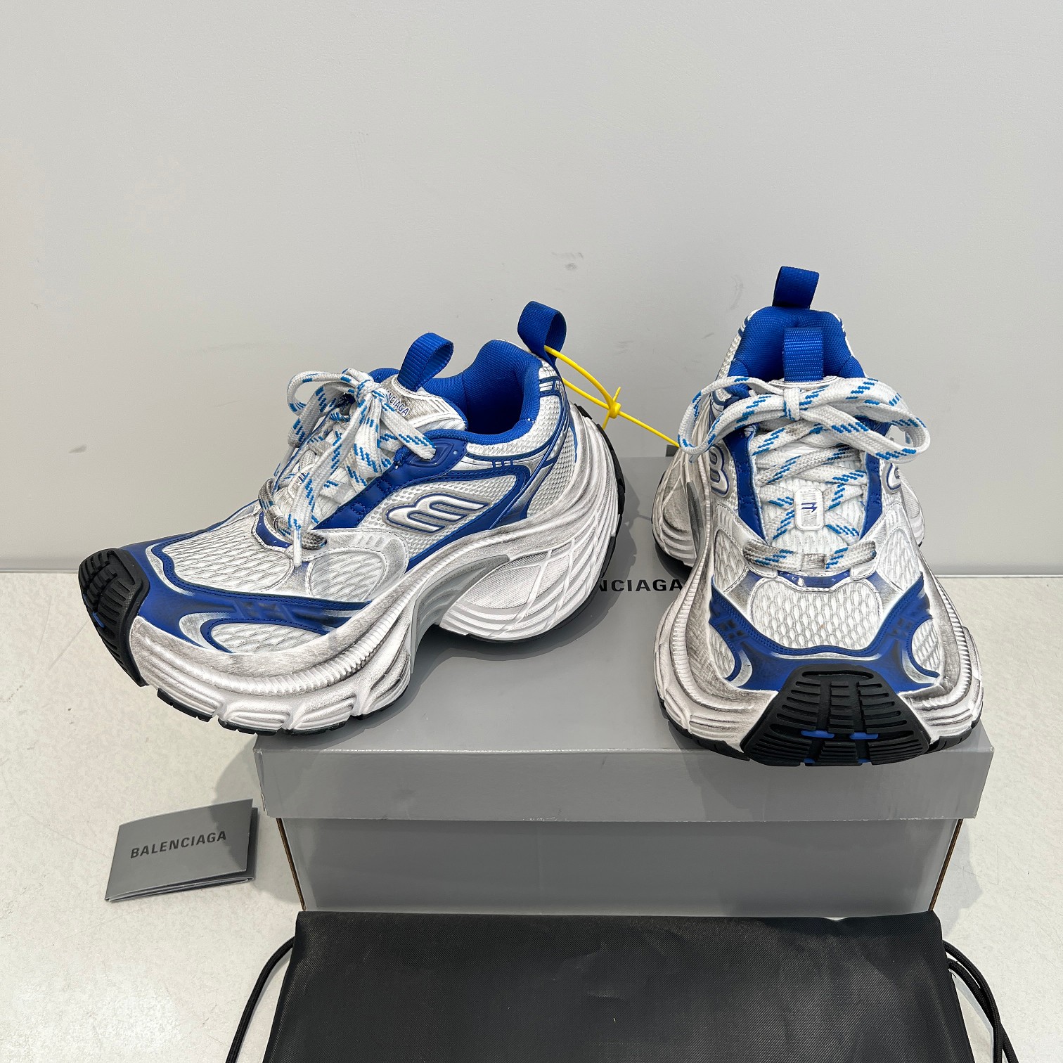Balenciaga Sneakers Breathable L-s-xl