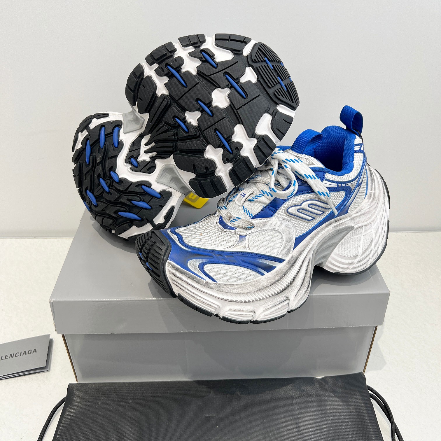 Balenciaga Sneakers Breathable L-s-xl