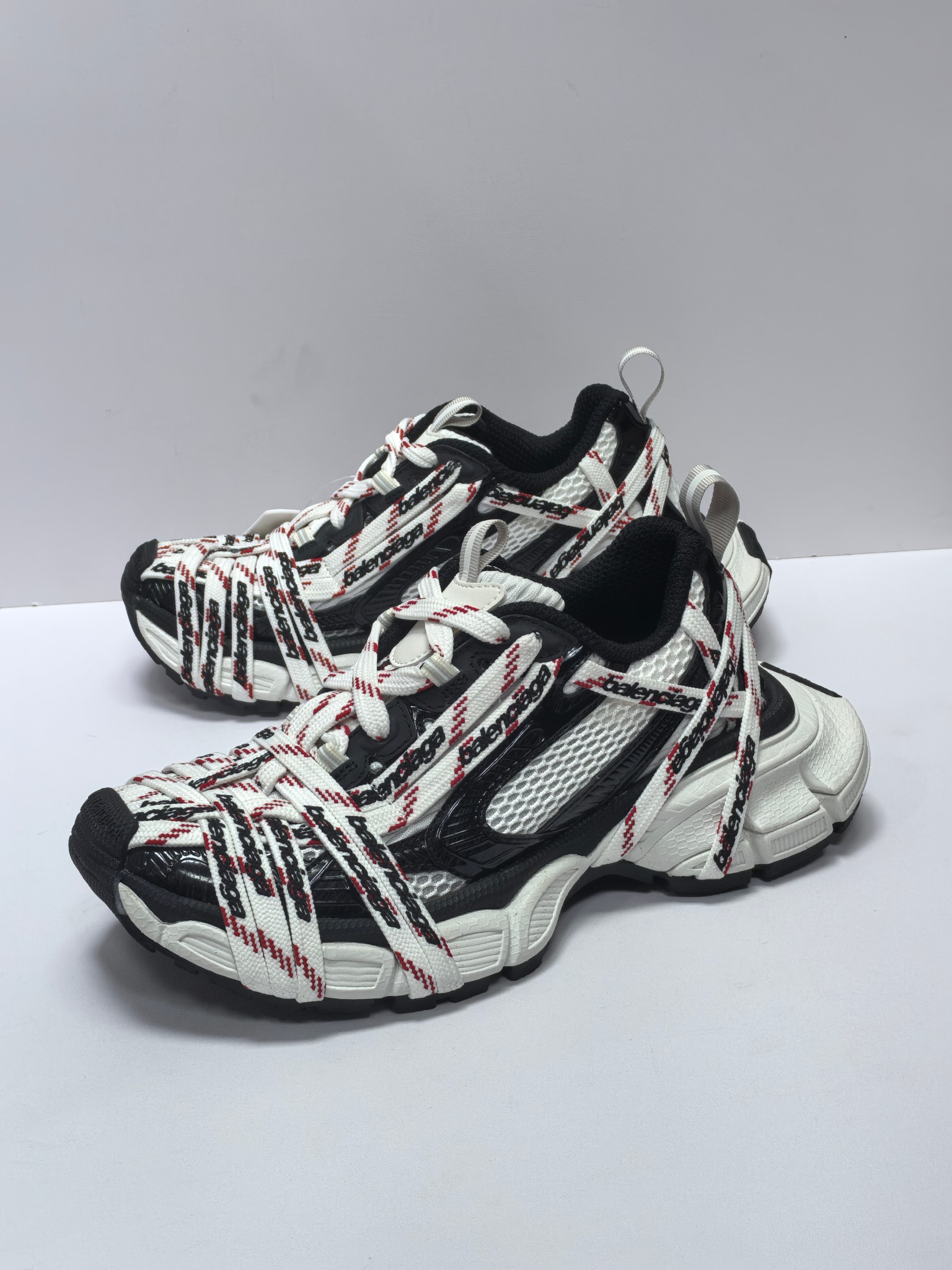 Balenciaga Basic Shoes L-s
