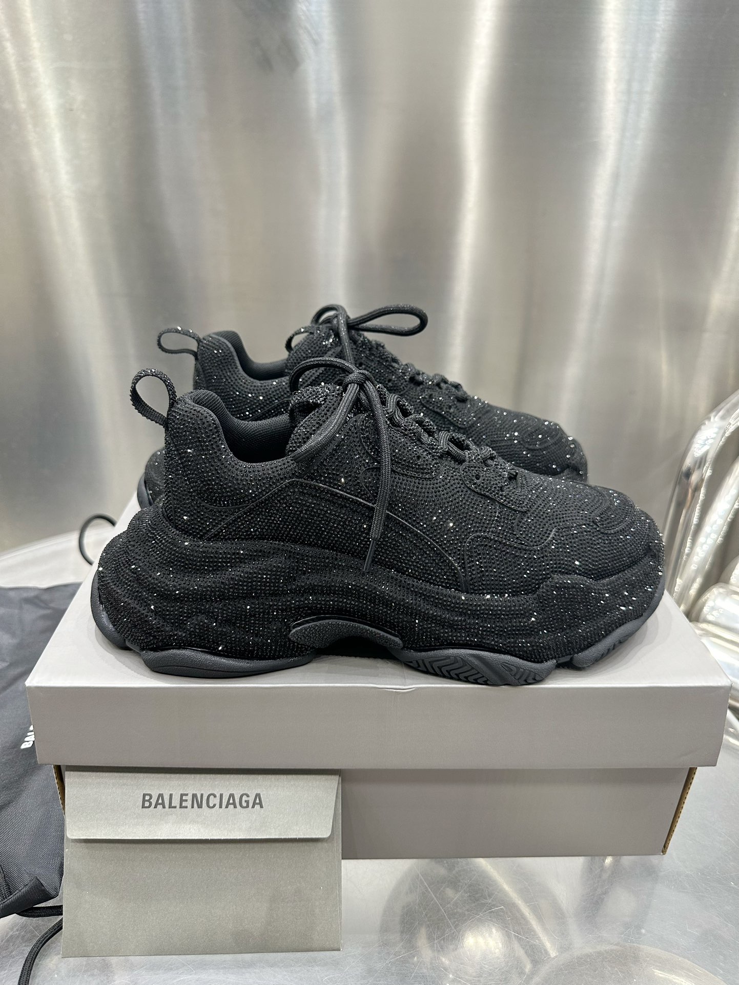 Basic Shoes L-s