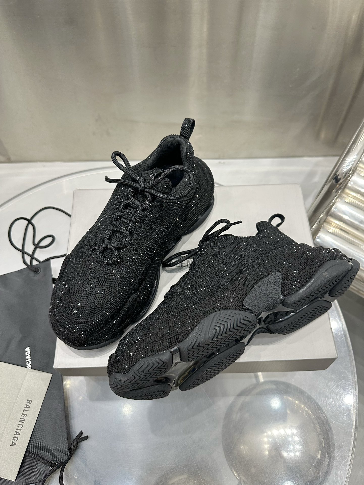 Basic Shoes L-s