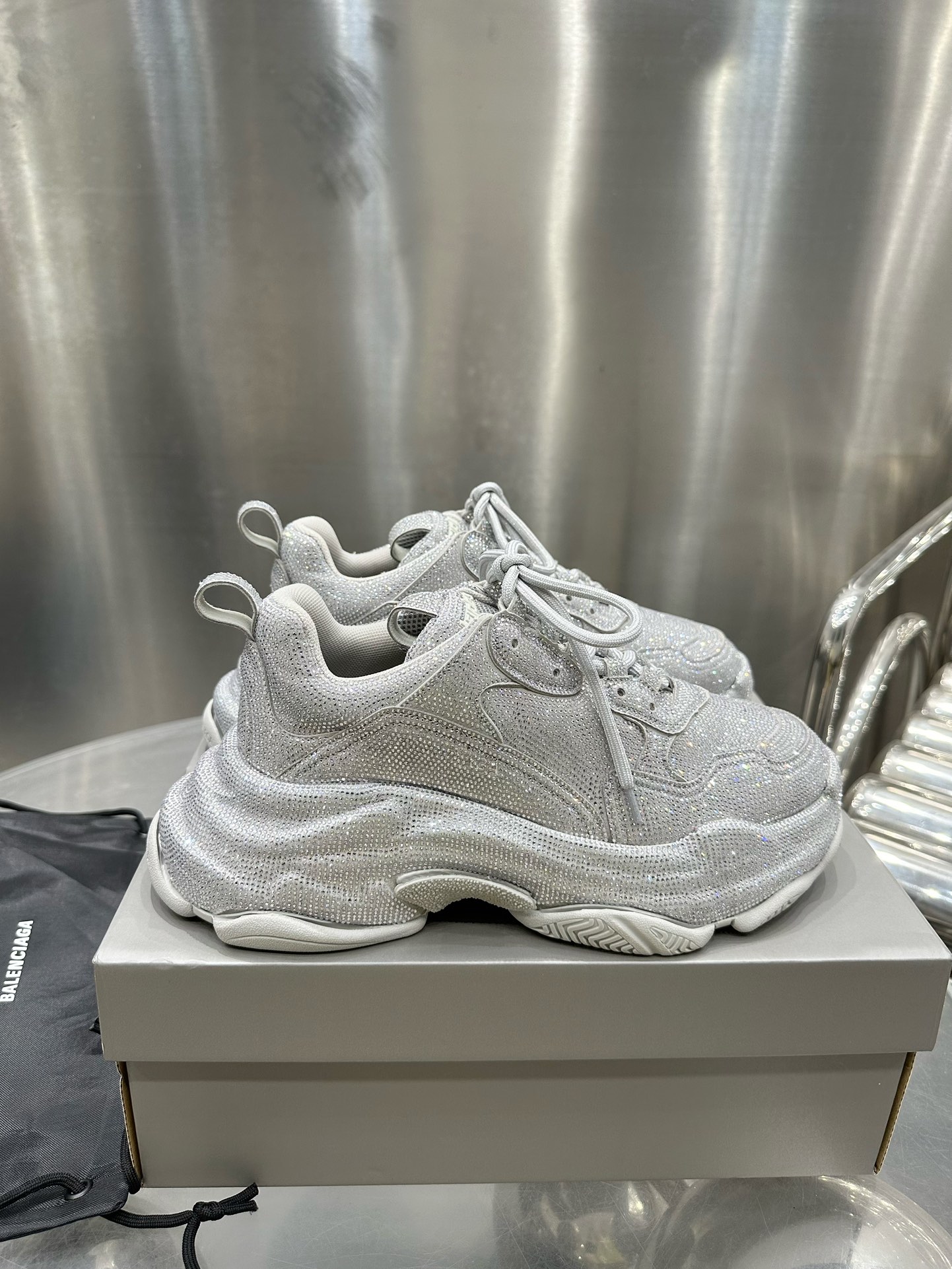 Basic Shoes L-s