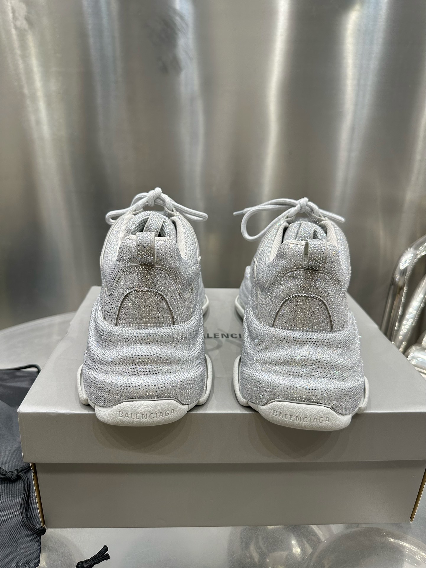 Basic Shoes L-s