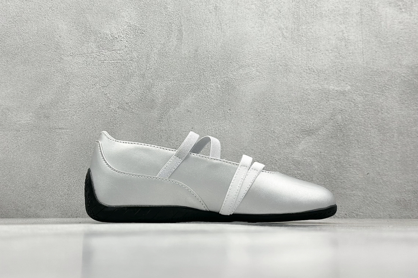 Balenciaga Basic Shoes S