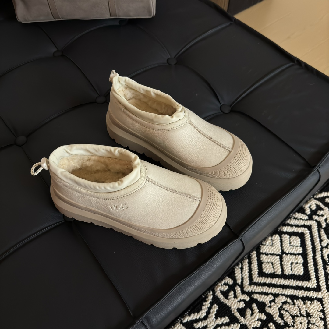 Basic Shoes White