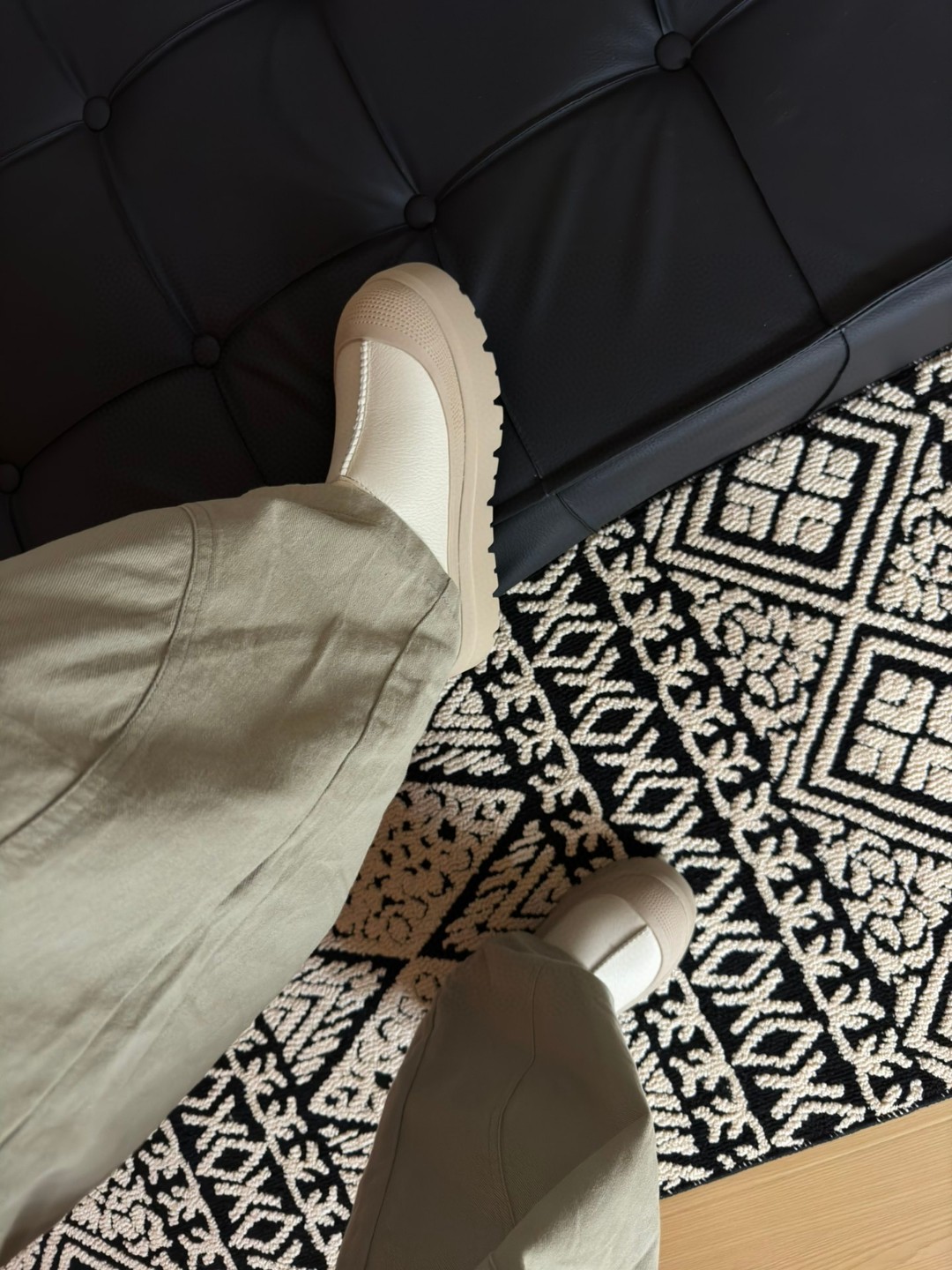 Basic Shoes White