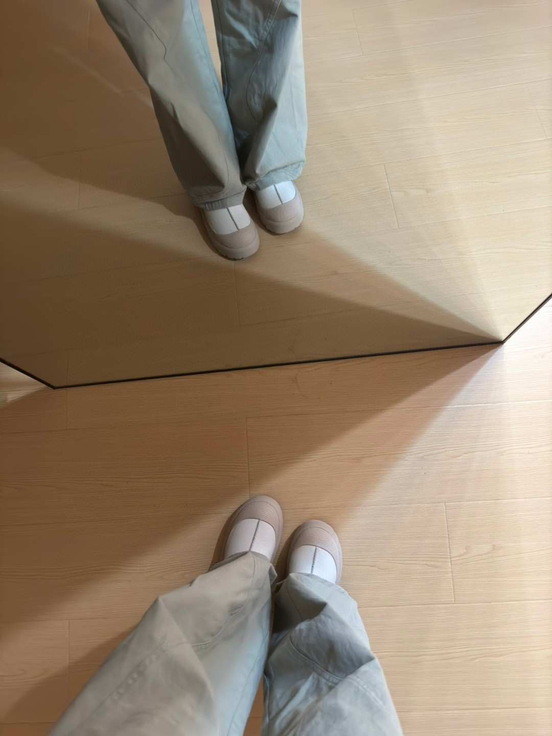 Basic Shoes White