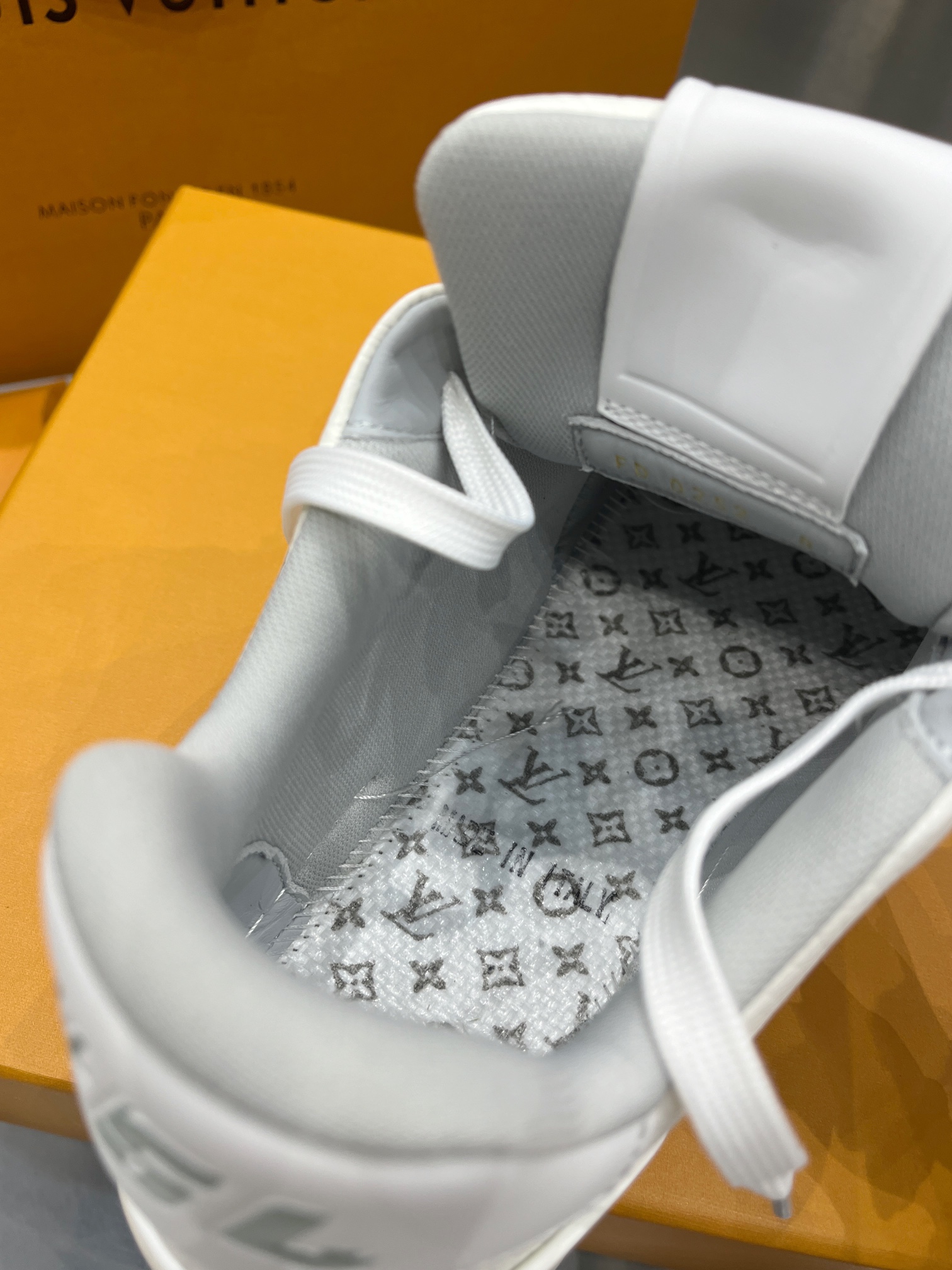 Louis Vuitton Male Basic Shoes Mesh L-s