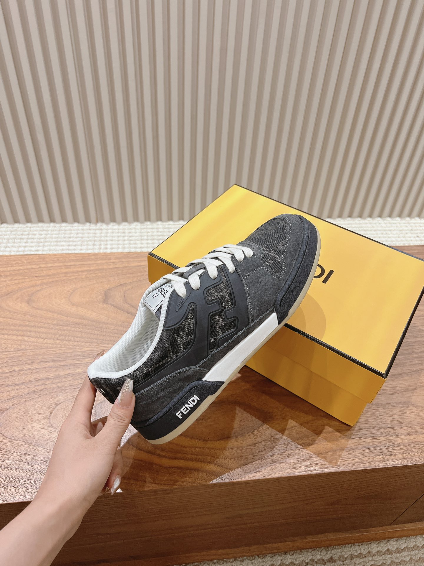 Fendi Male Board Shoes M-l