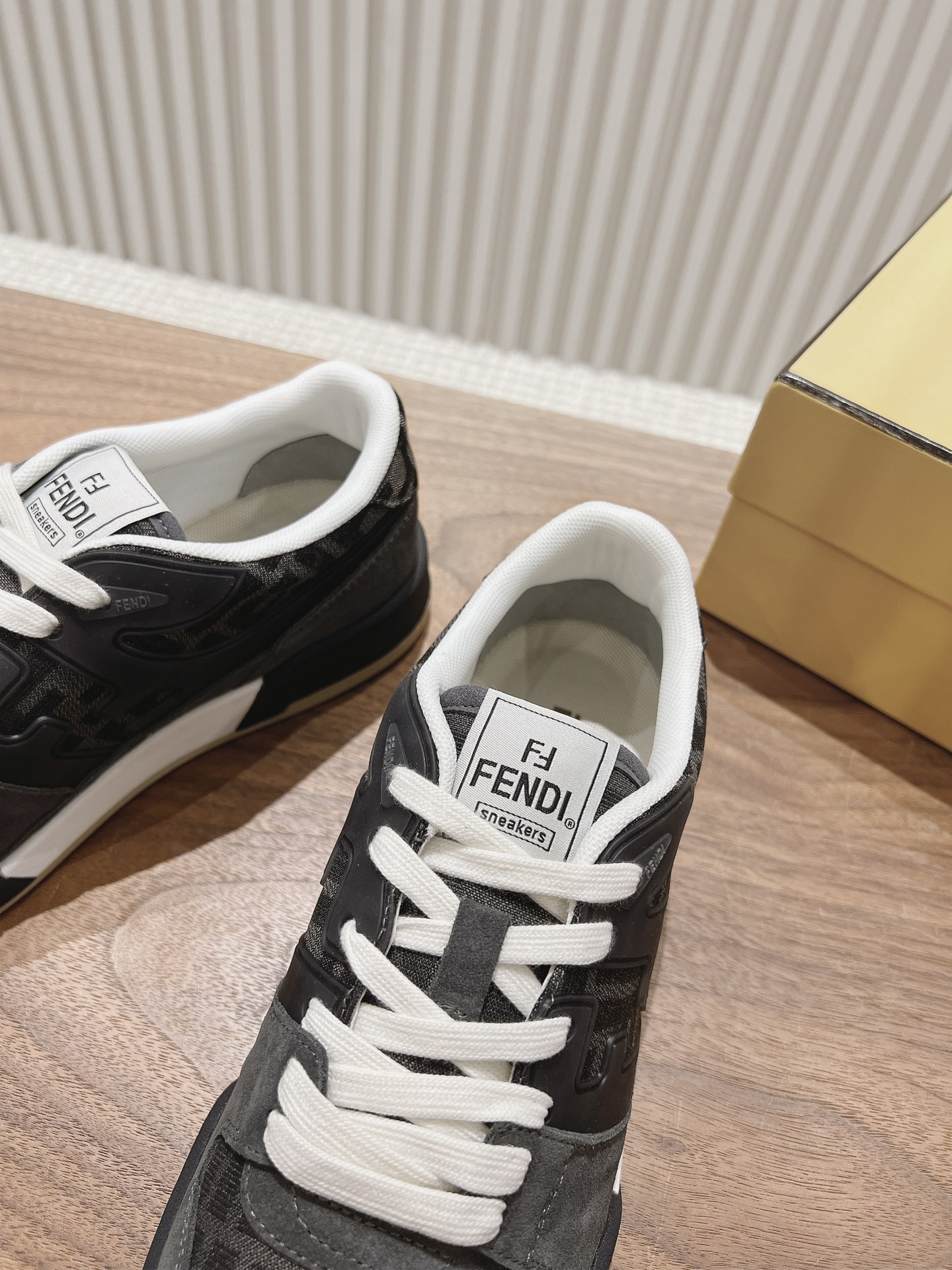 Fendi Male Board Shoes M-l