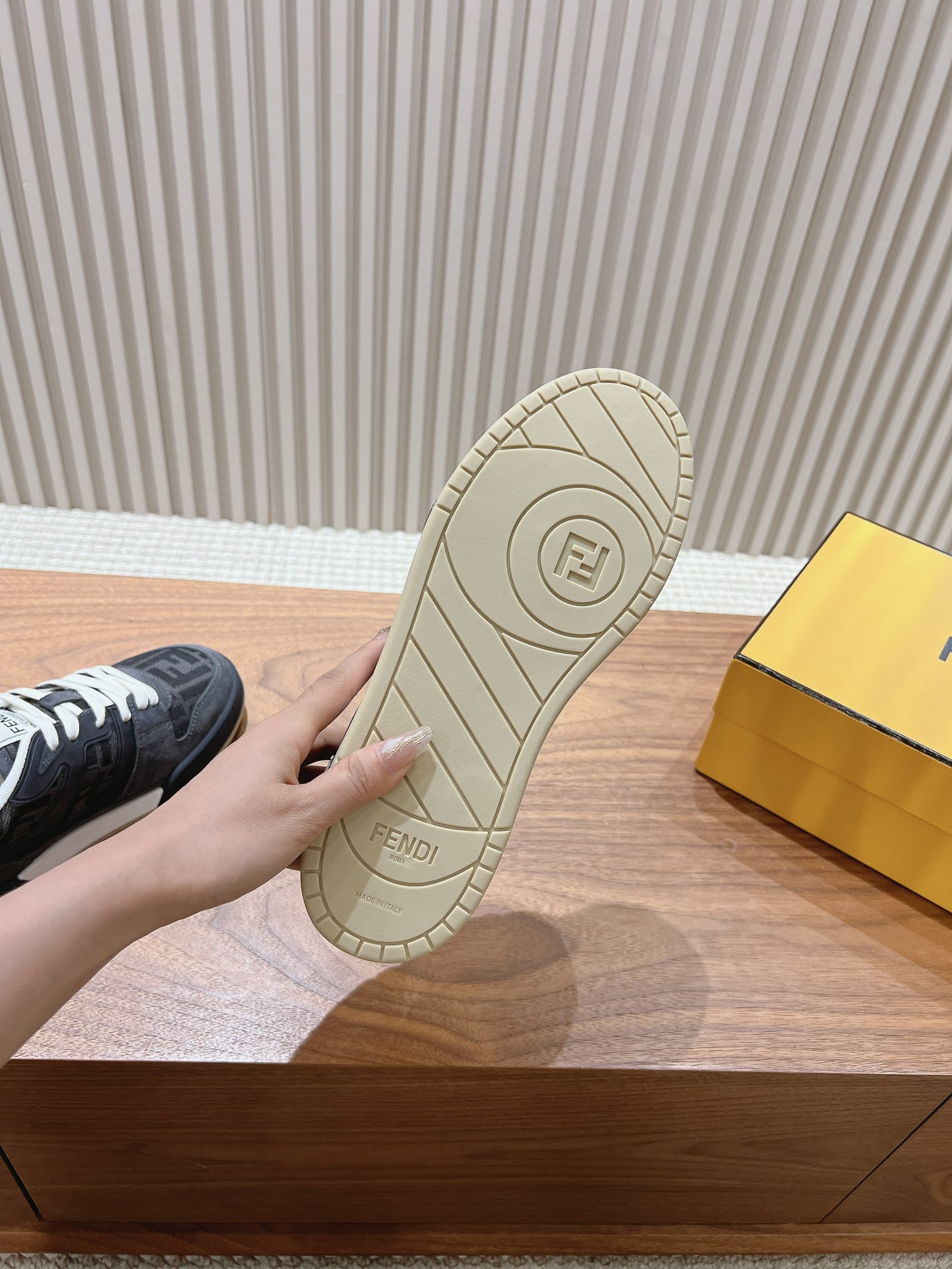 Fendi Male Board Shoes M-l