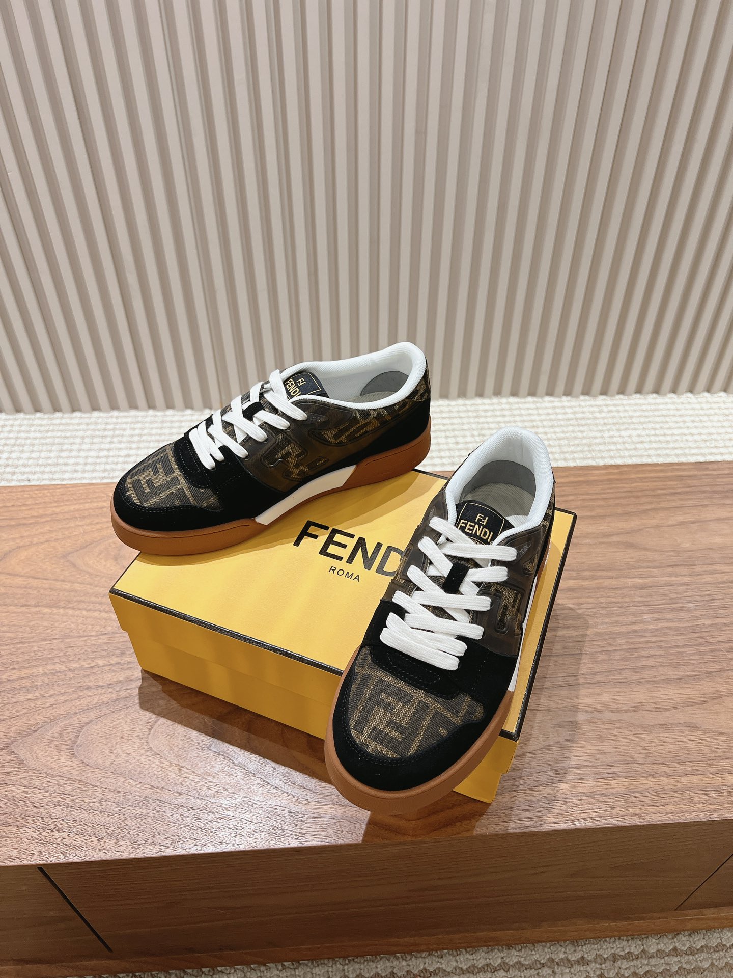 Fendi Male Board Shoes M-l
