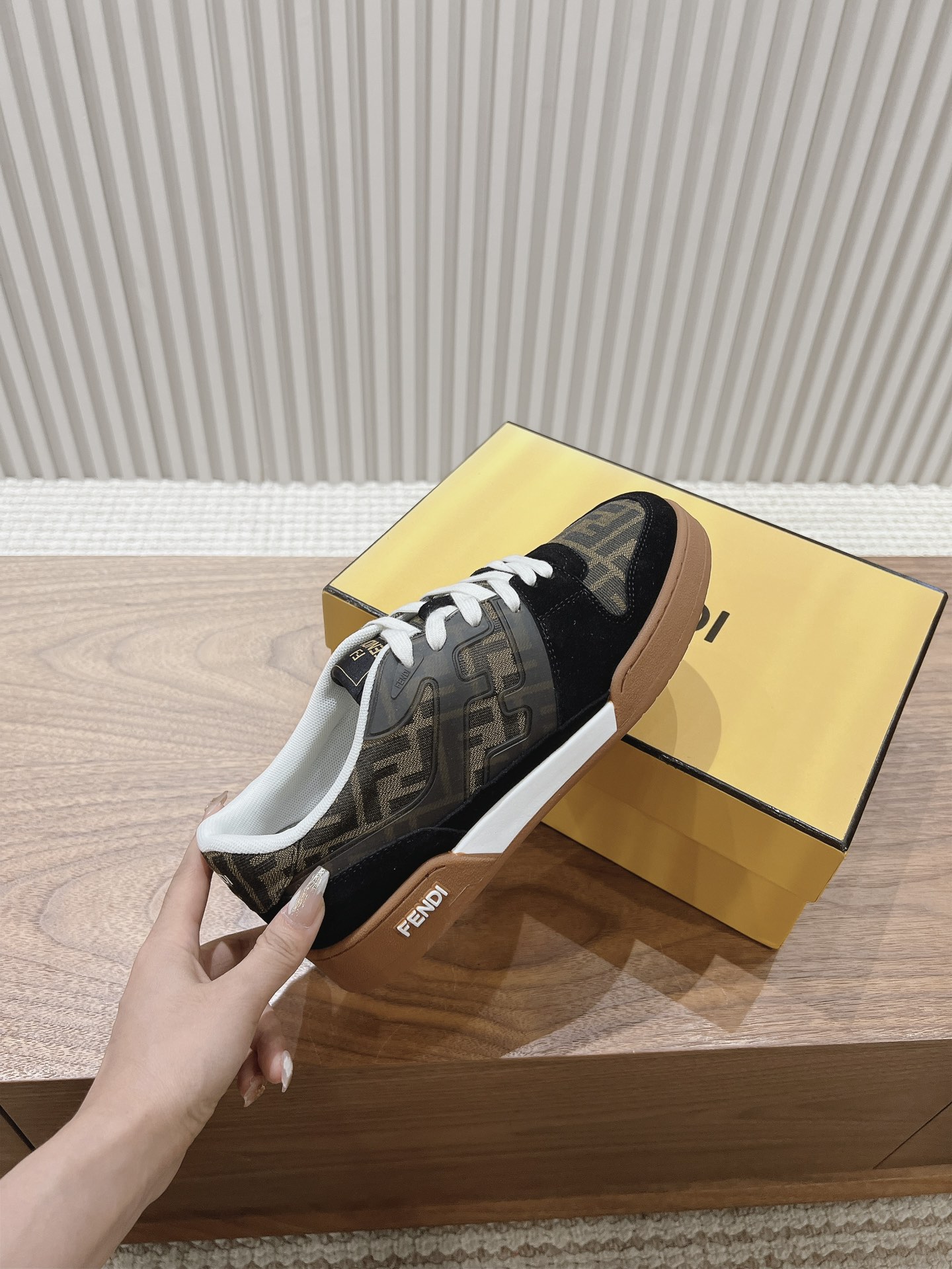 Fendi Male Board Shoes M-l