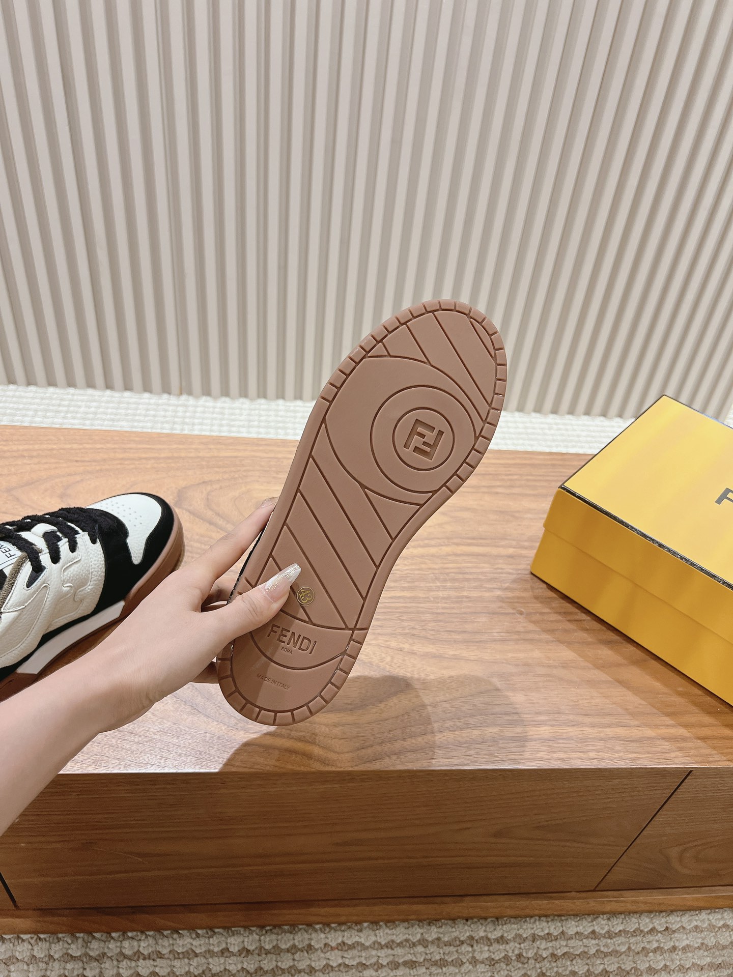 Fendi Male Board Shoes M-l