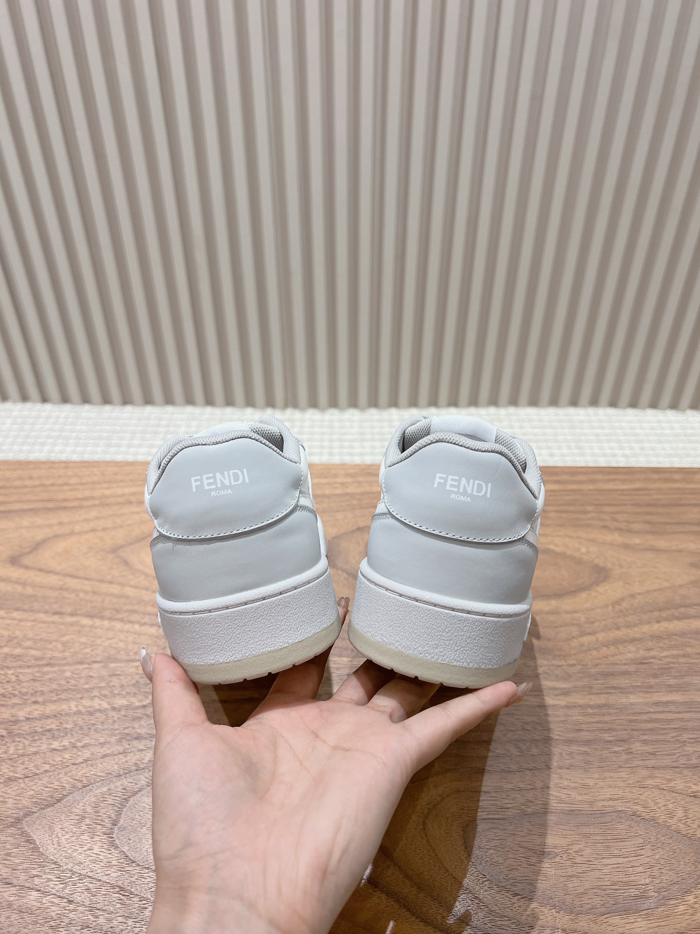 Male Board Shoes L