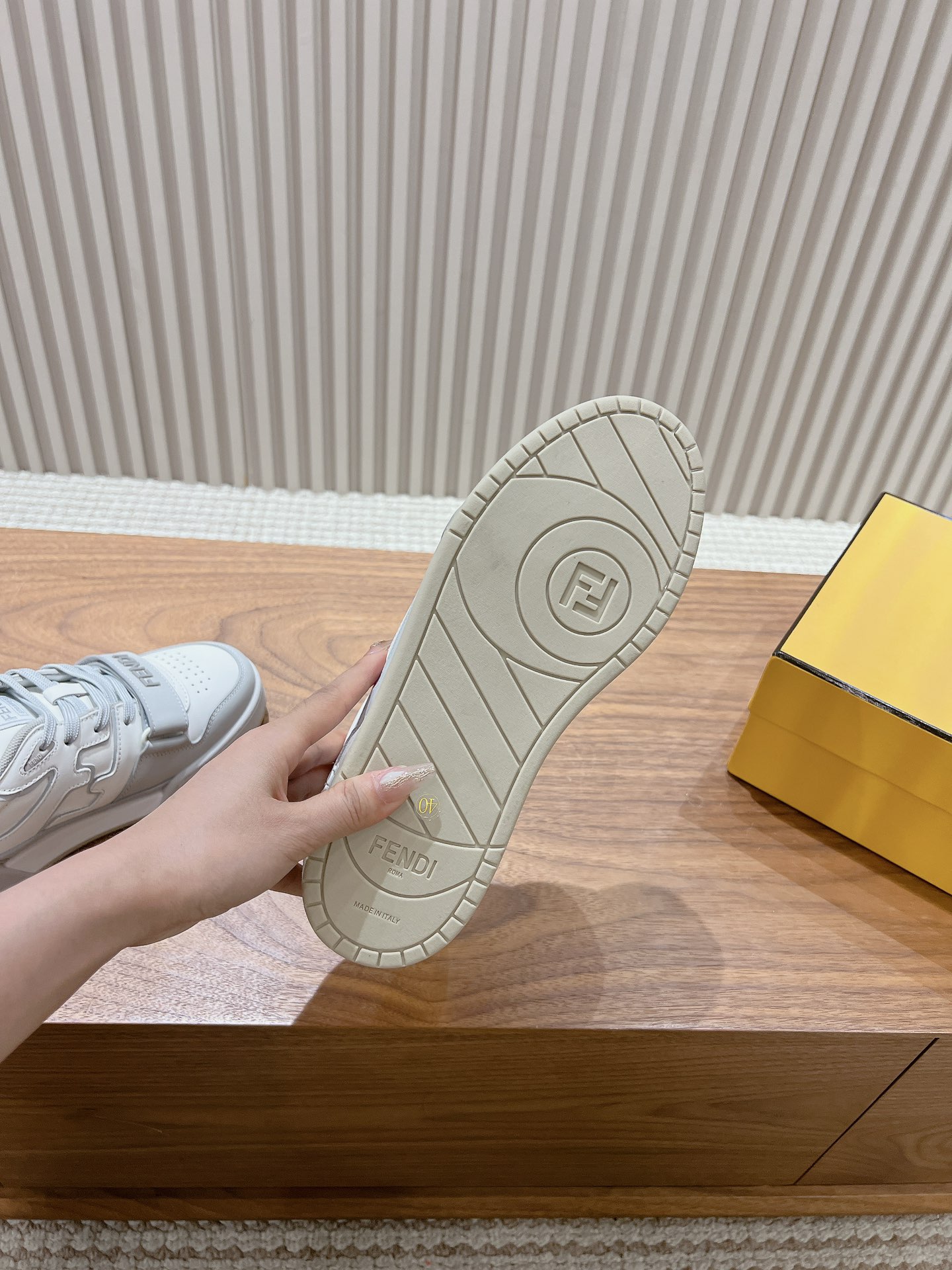 Male Board Shoes L