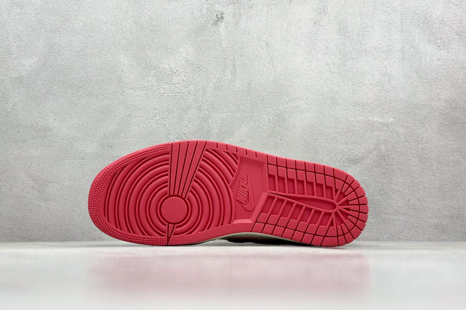 Jordan Nike Board Shoes L