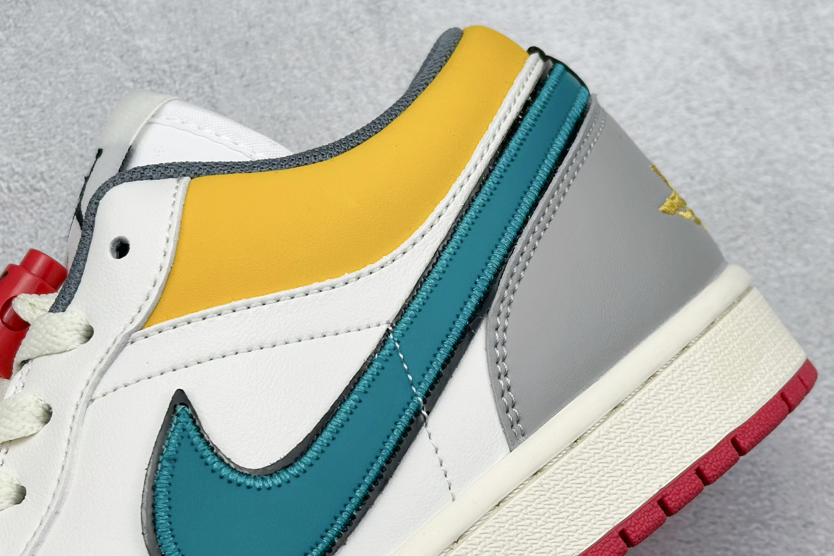Jordan Nike Board Shoes L