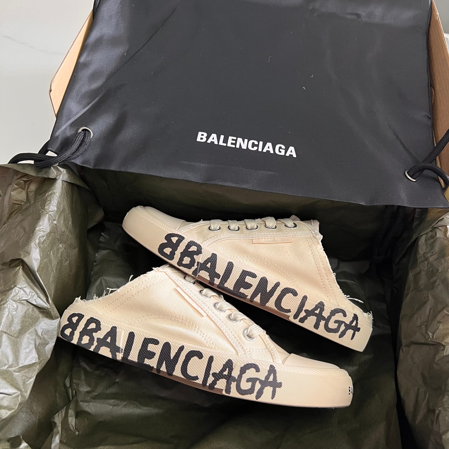 Balenciaga Basic Shoes L