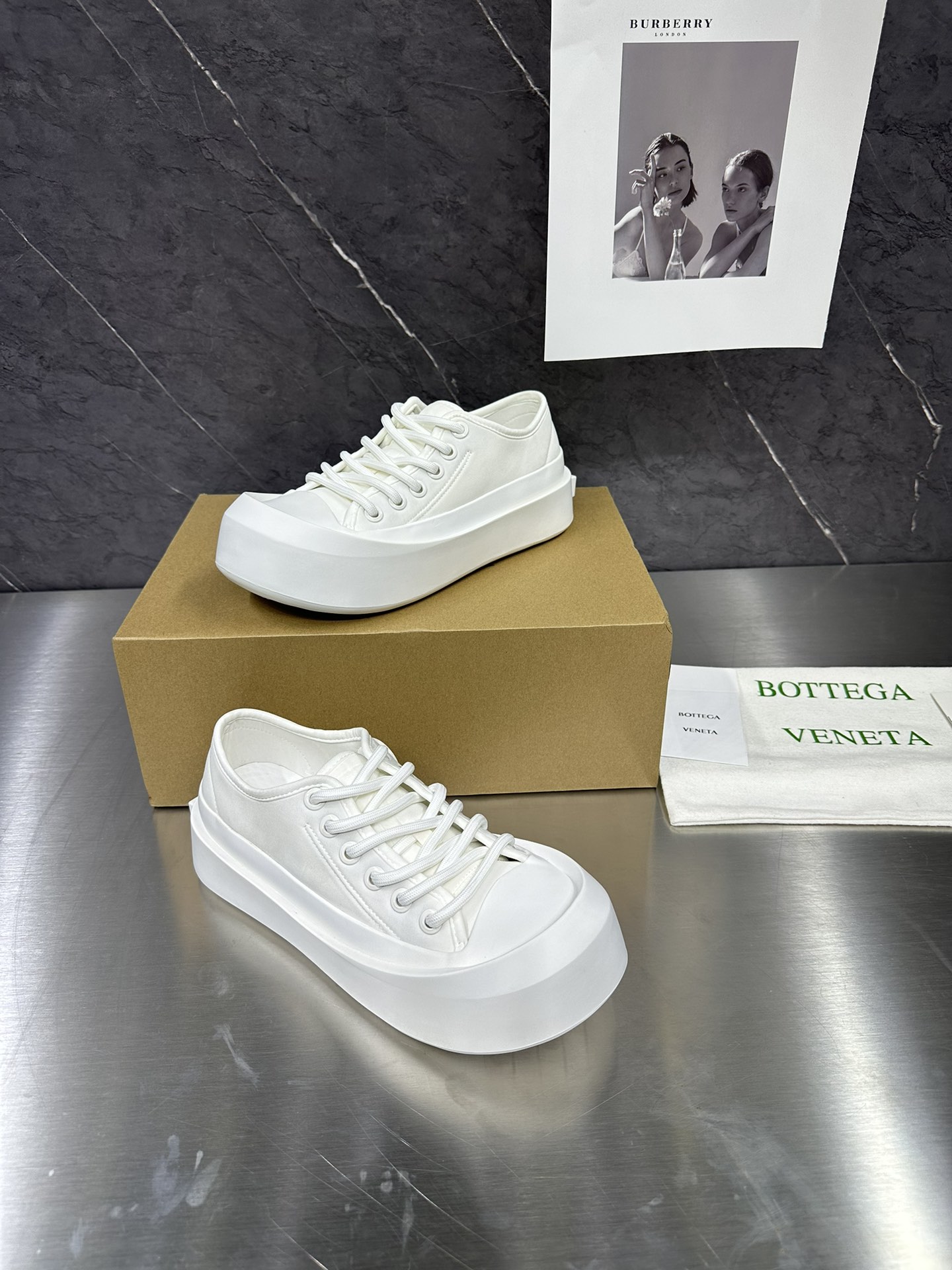 Bottega Veneta Male Sneakers Breathable M-s