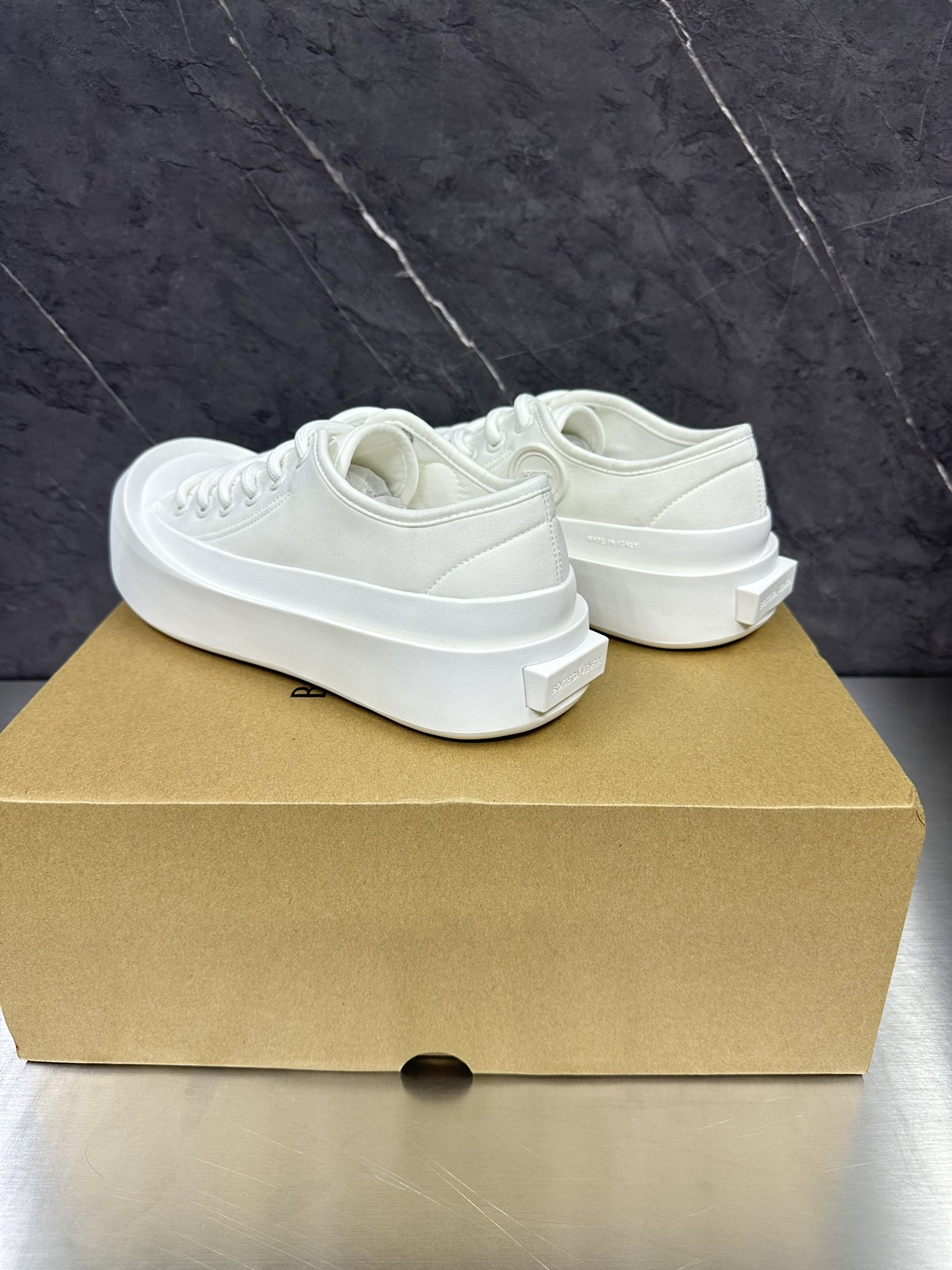 Bottega Veneta Male Sneakers Breathable M-s