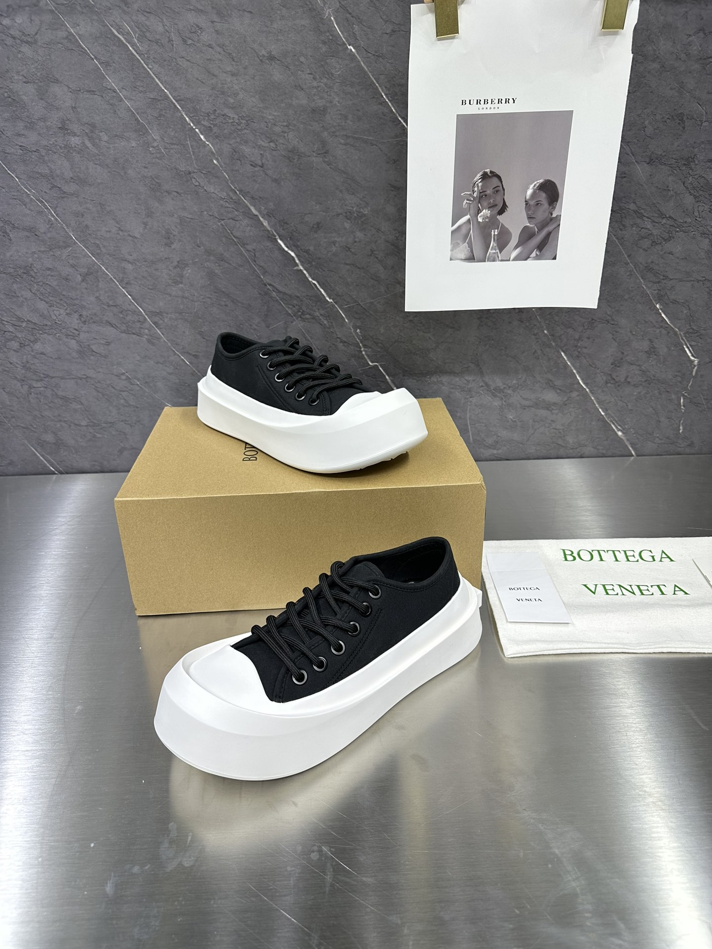 Bottega Veneta Male Sneakers Breathable M-s