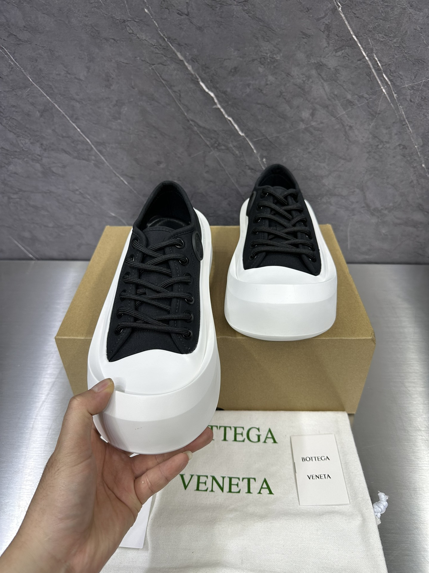 Bottega Veneta Male Sneakers Breathable M-s