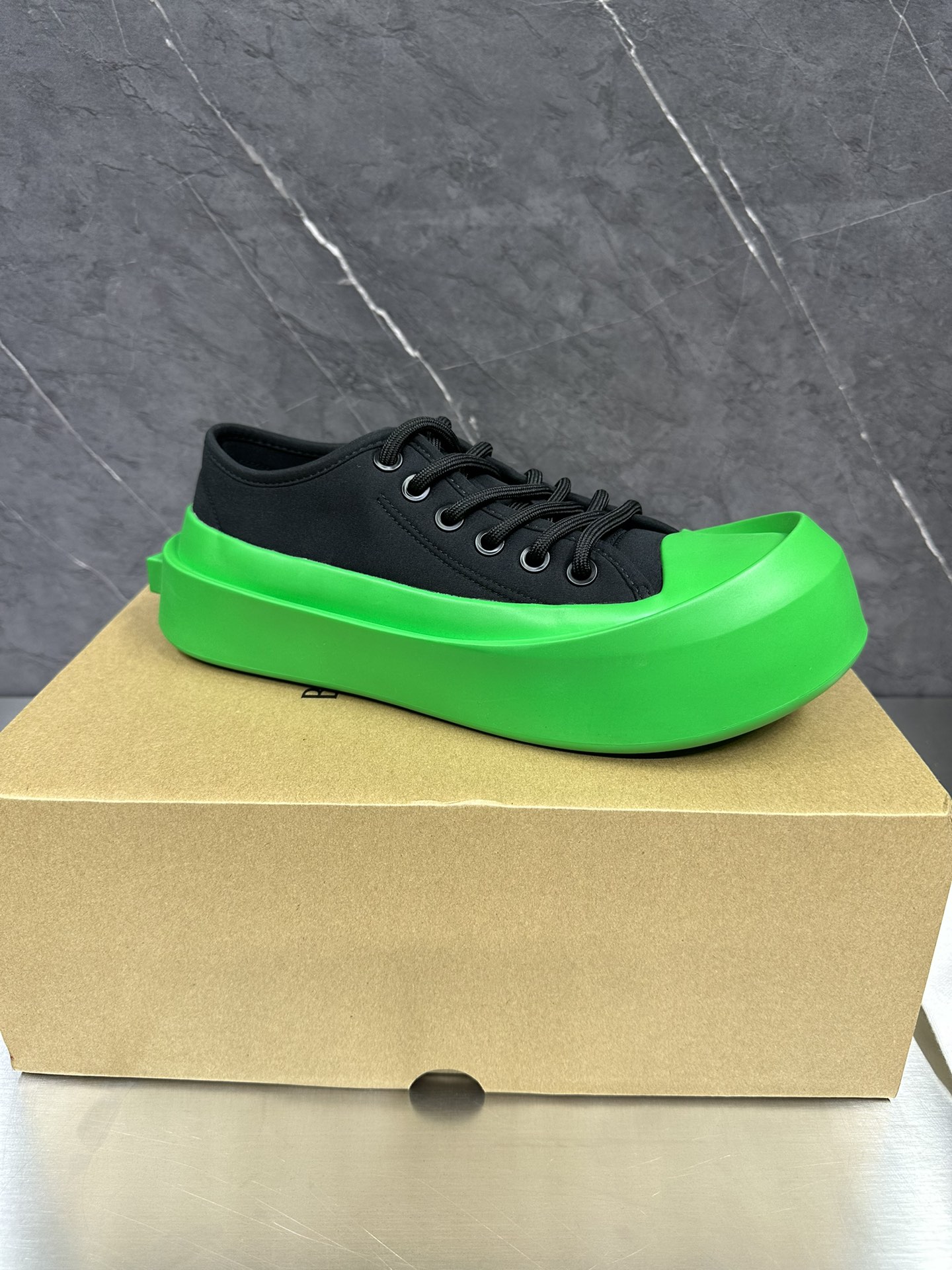 Bottega Veneta Male Sneakers Breathable M-s
