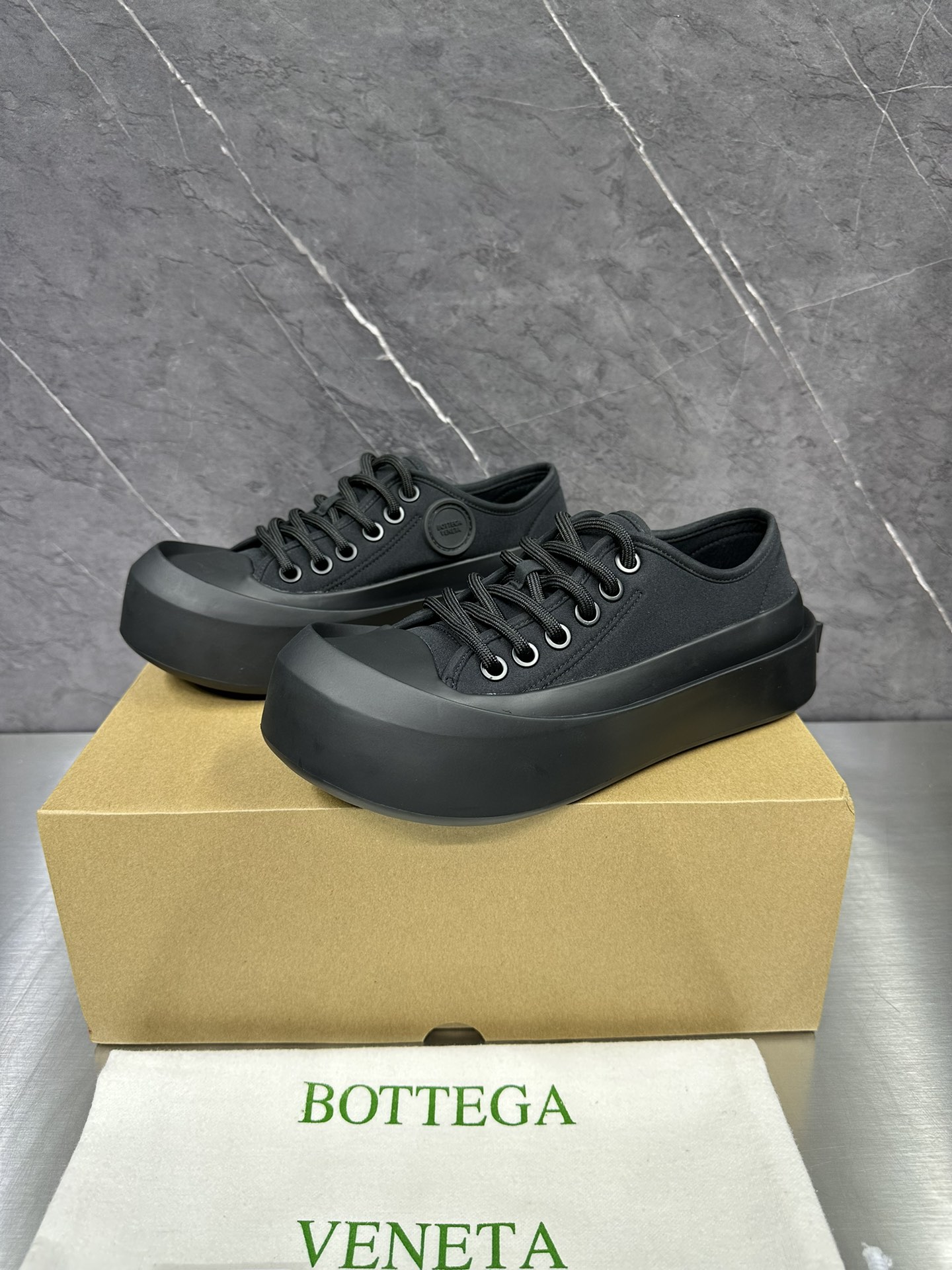 Bottega Veneta Male Sneakers Breathable M-s