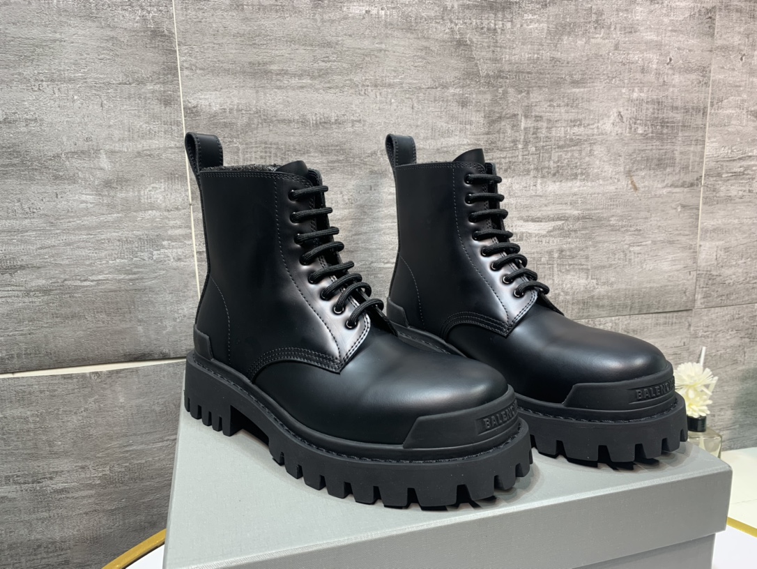 Balenciaga Female Leather Shoes Cow Leather 46-l-s