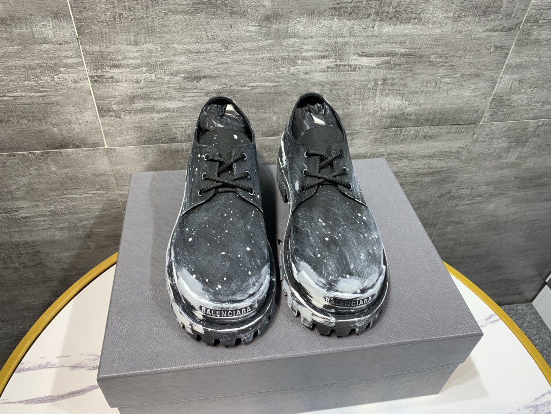 Balenciaga Female Basic Shoes 46-l-s