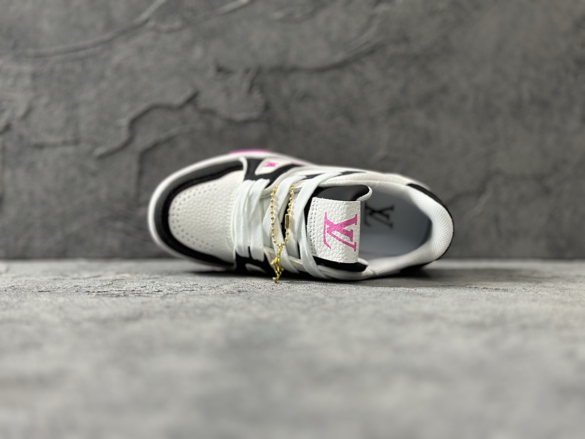 Louis Vuitton Board Shoes L