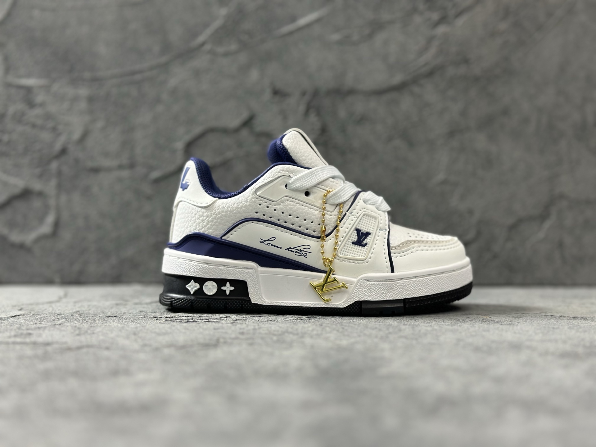 Louis Vuitton Board Shoes L