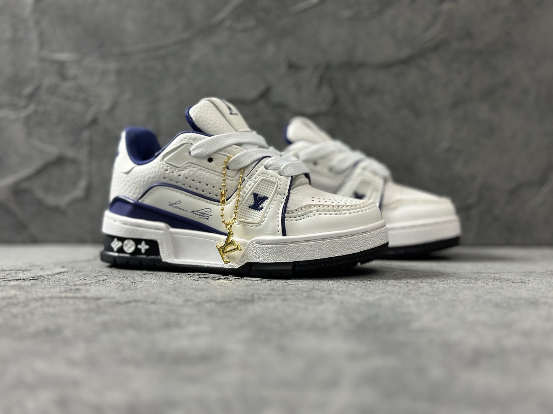 Louis Vuitton Board Shoes L