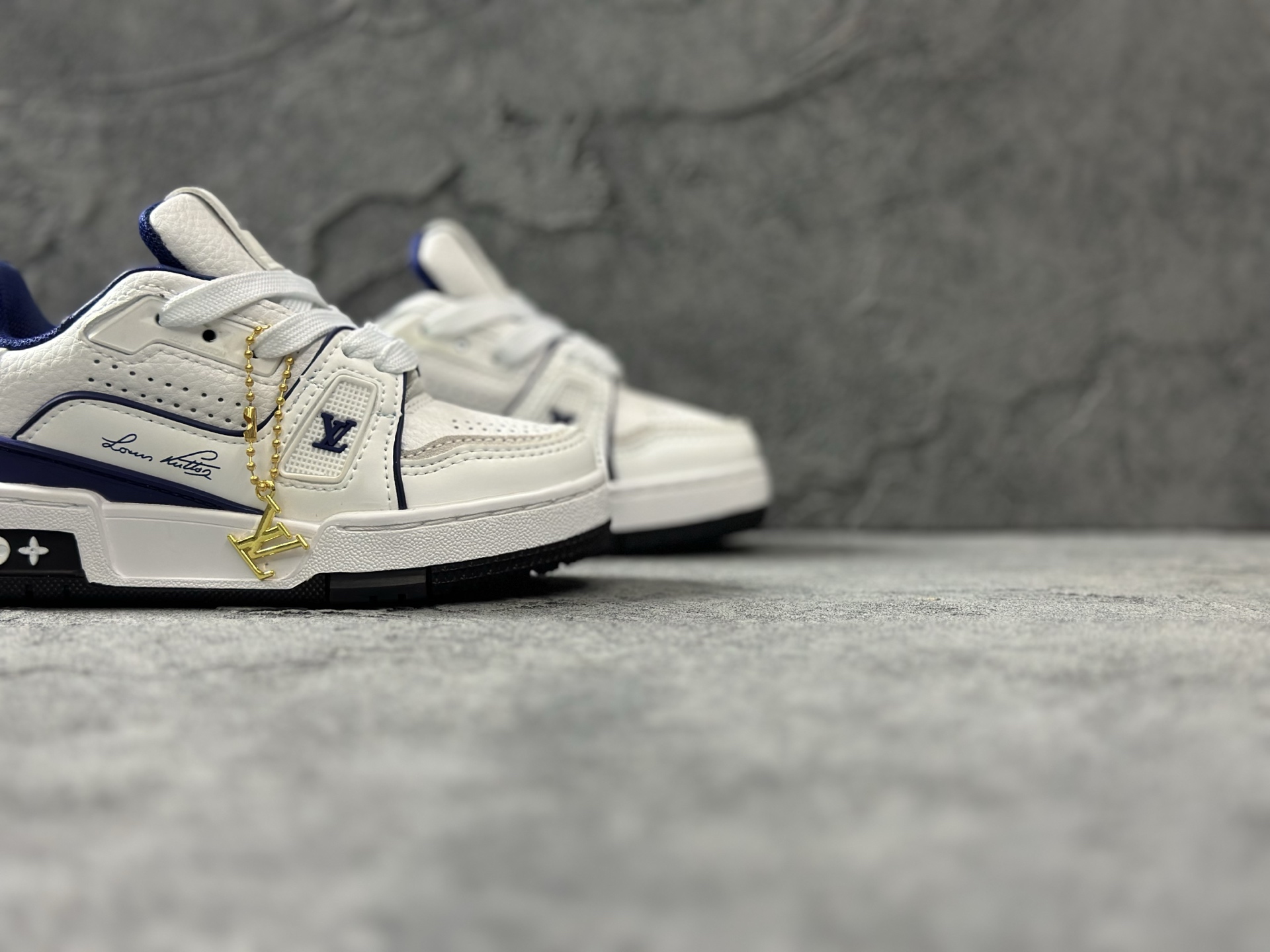 Louis Vuitton Board Shoes L