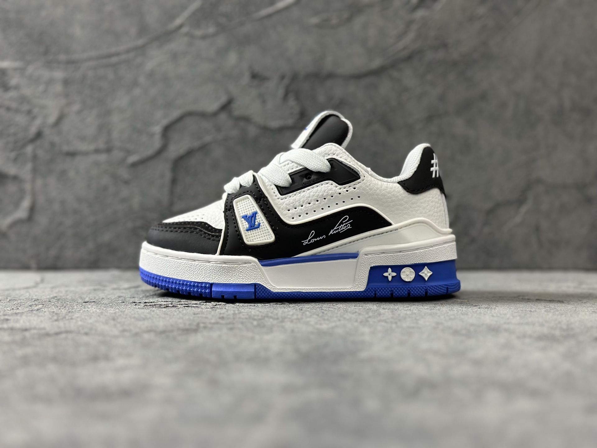 Louis Vuitton Board Shoes L
