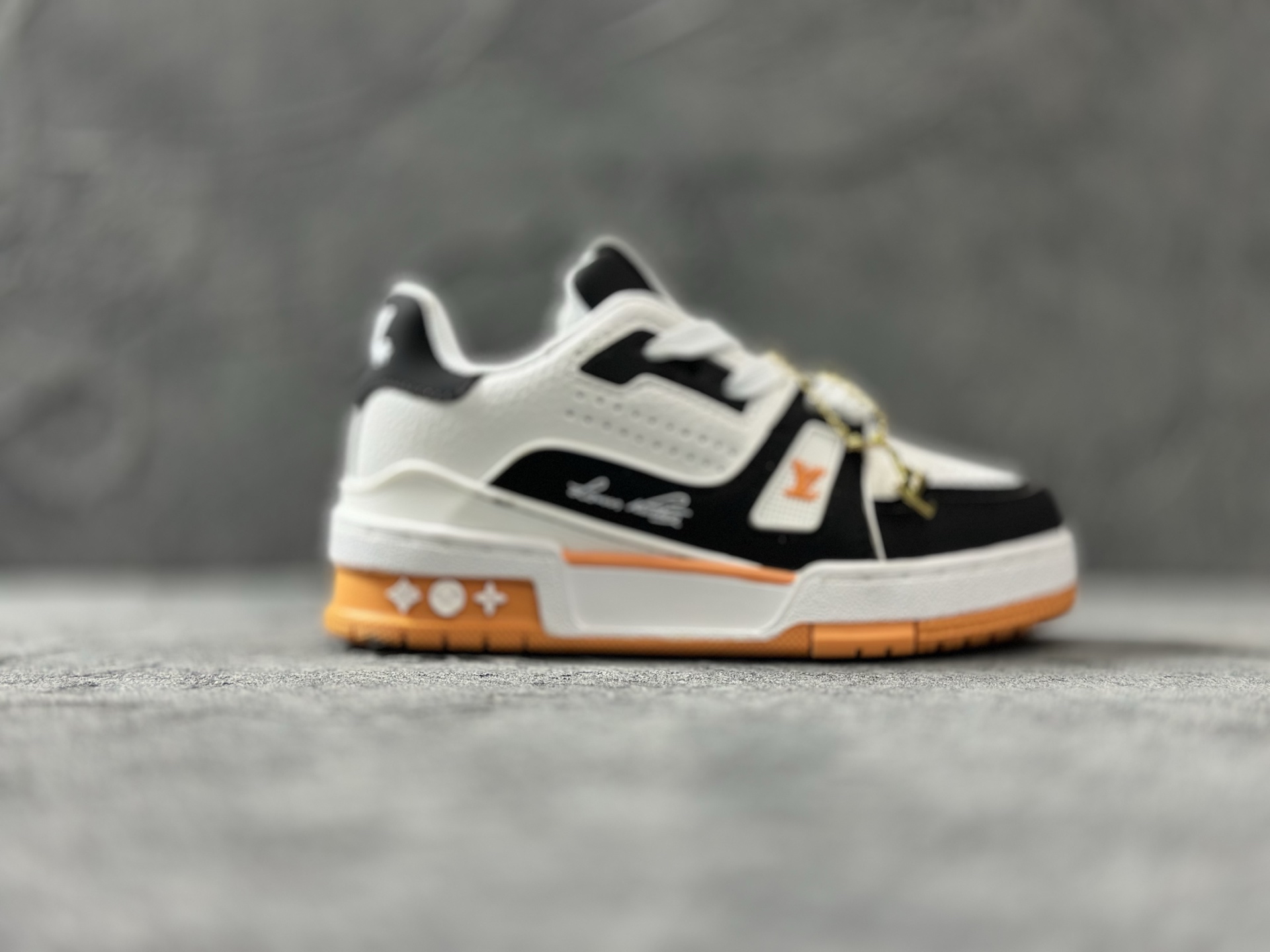 Louis Vuitton Board Shoes L
