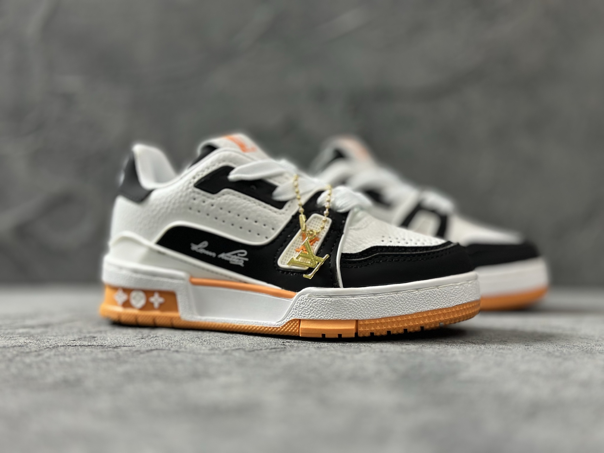 Louis Vuitton Board Shoes L