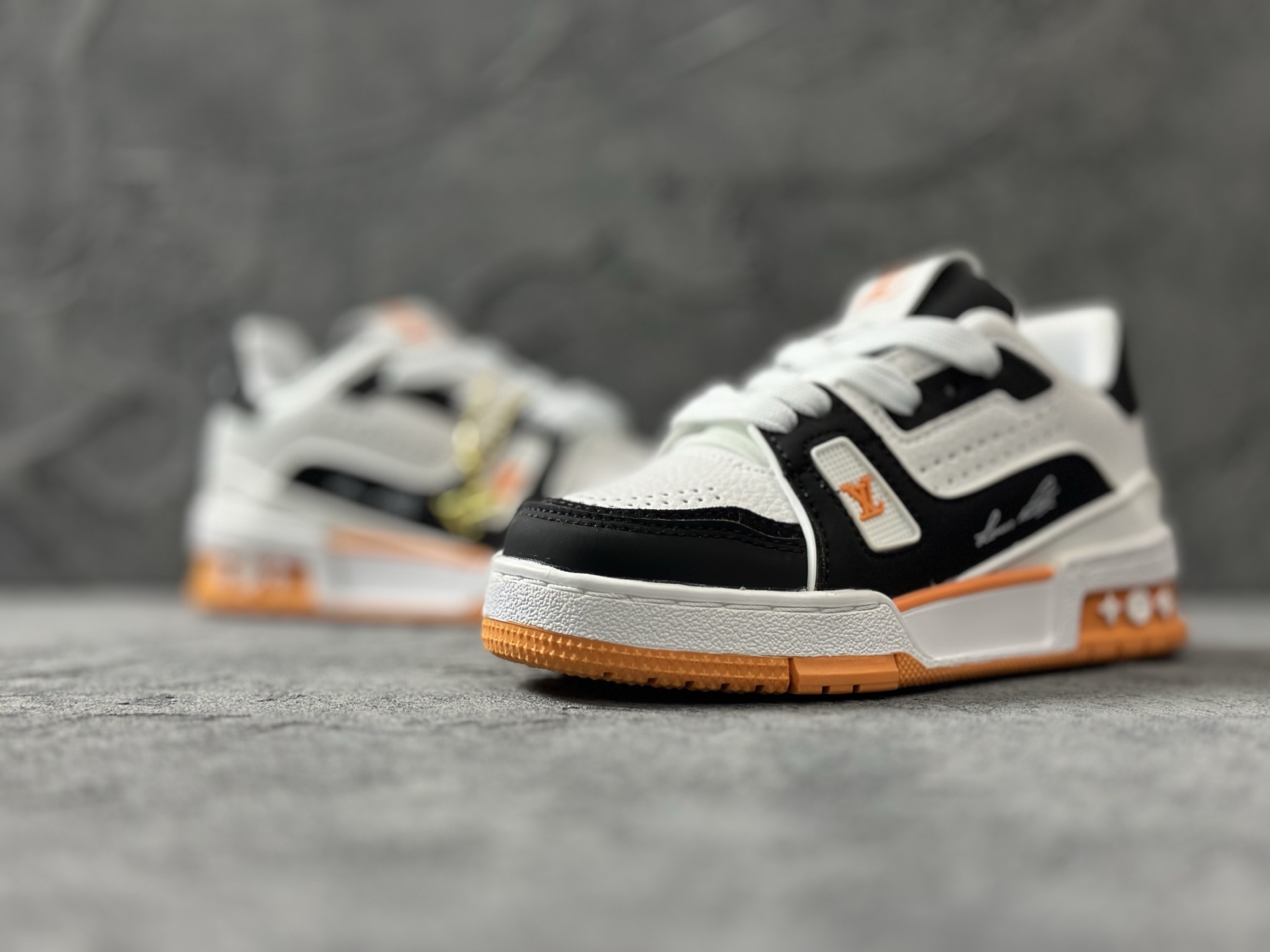 Louis Vuitton Board Shoes L