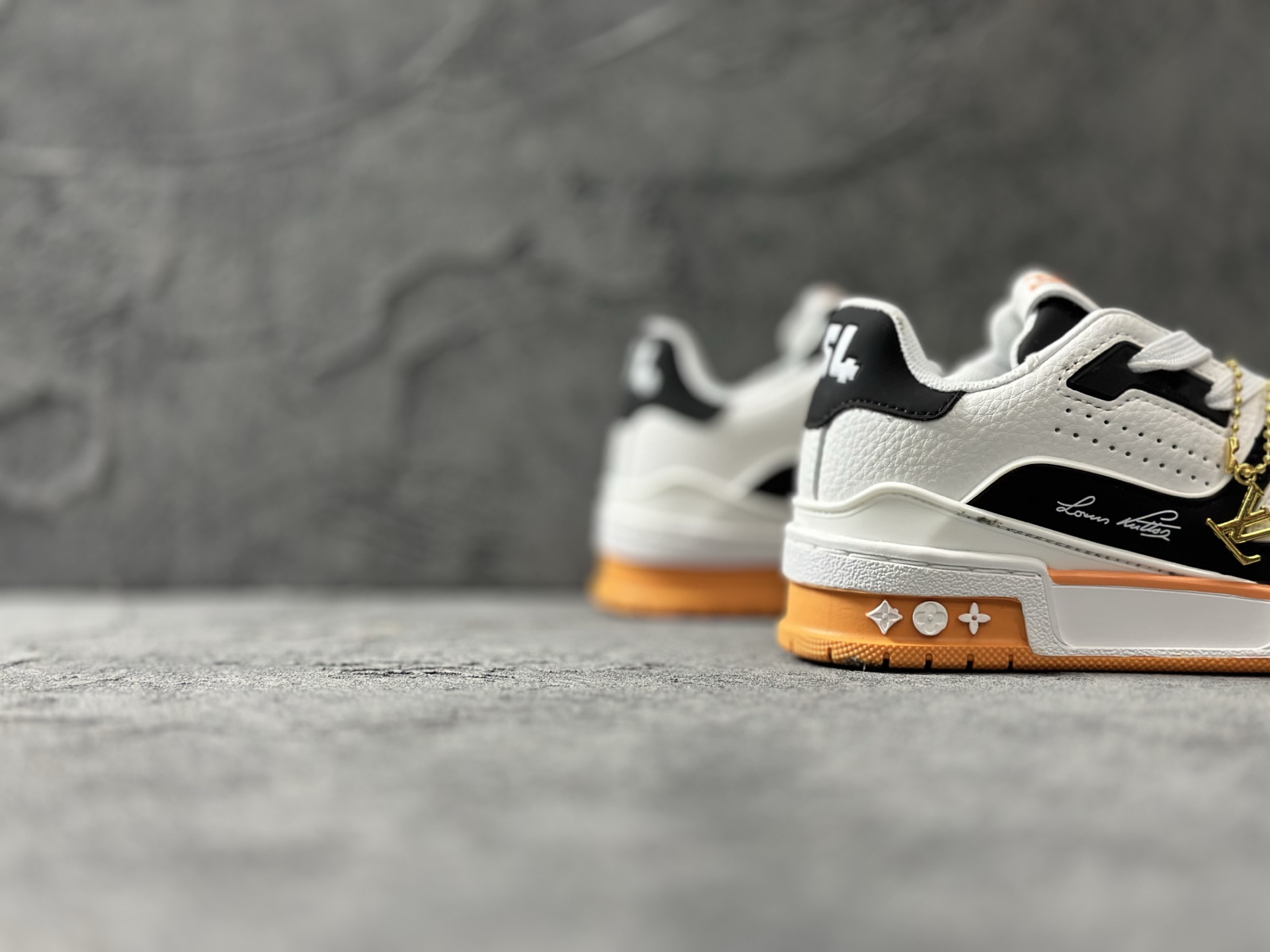 Louis Vuitton Board Shoes L
