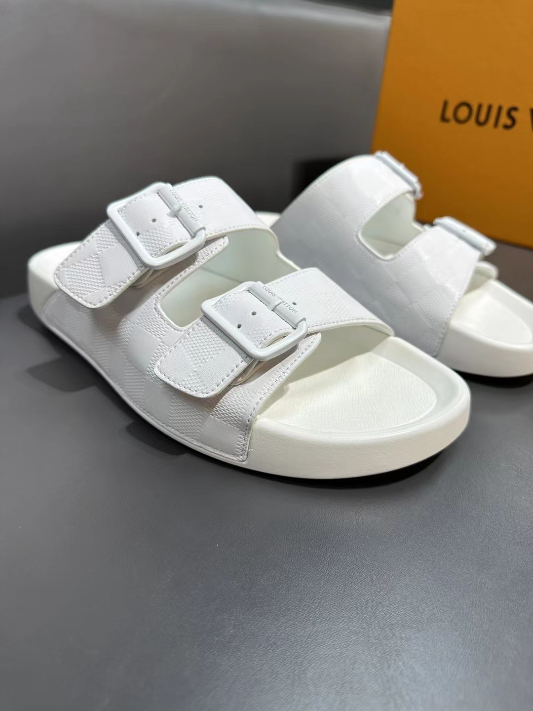 Louis Vuitton Basic Shoes L