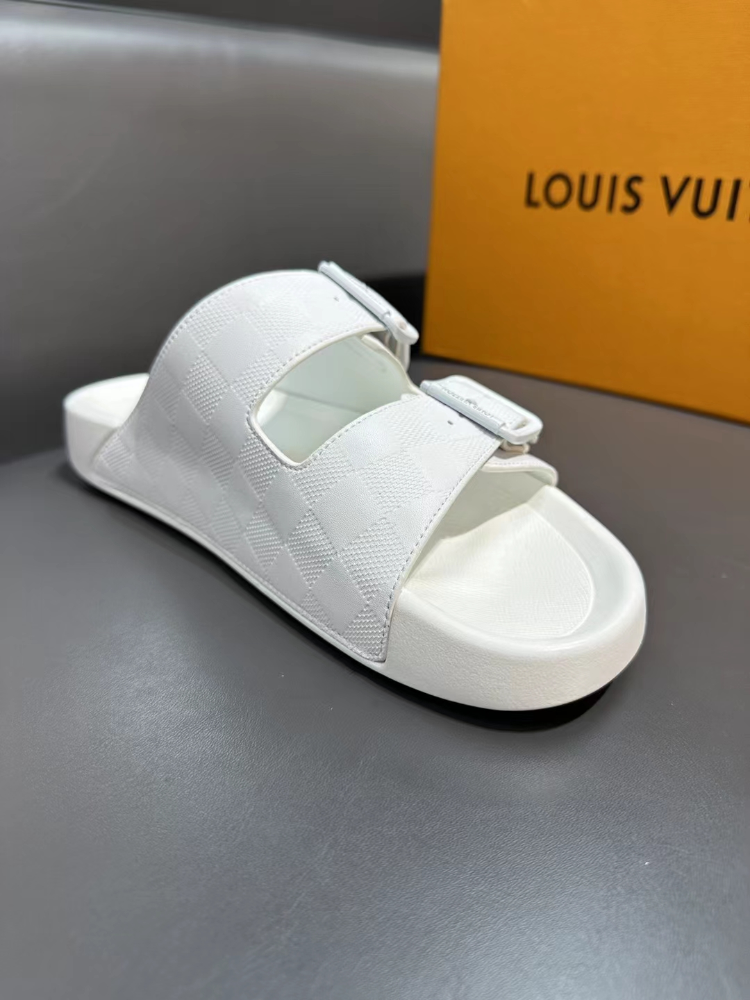 Louis Vuitton Basic Shoes L