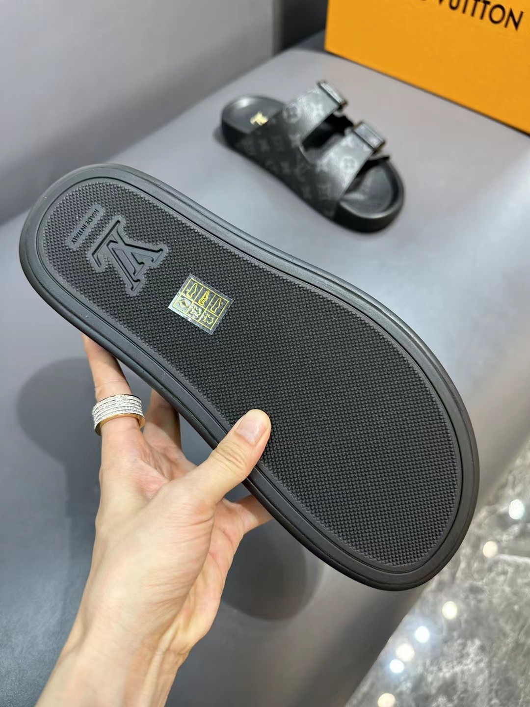 Louis Vuitton Basic Shoes L
