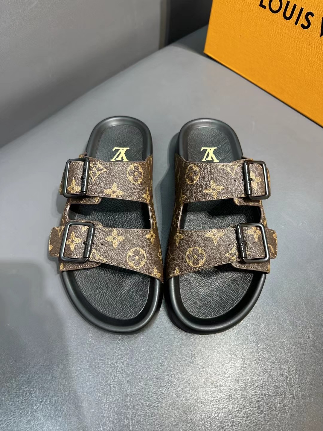 Louis Vuitton Basic Shoes L