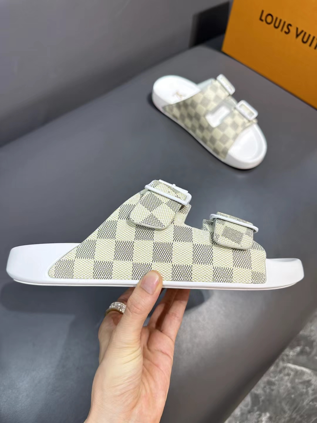 Louis Vuitton Basic Shoes L
