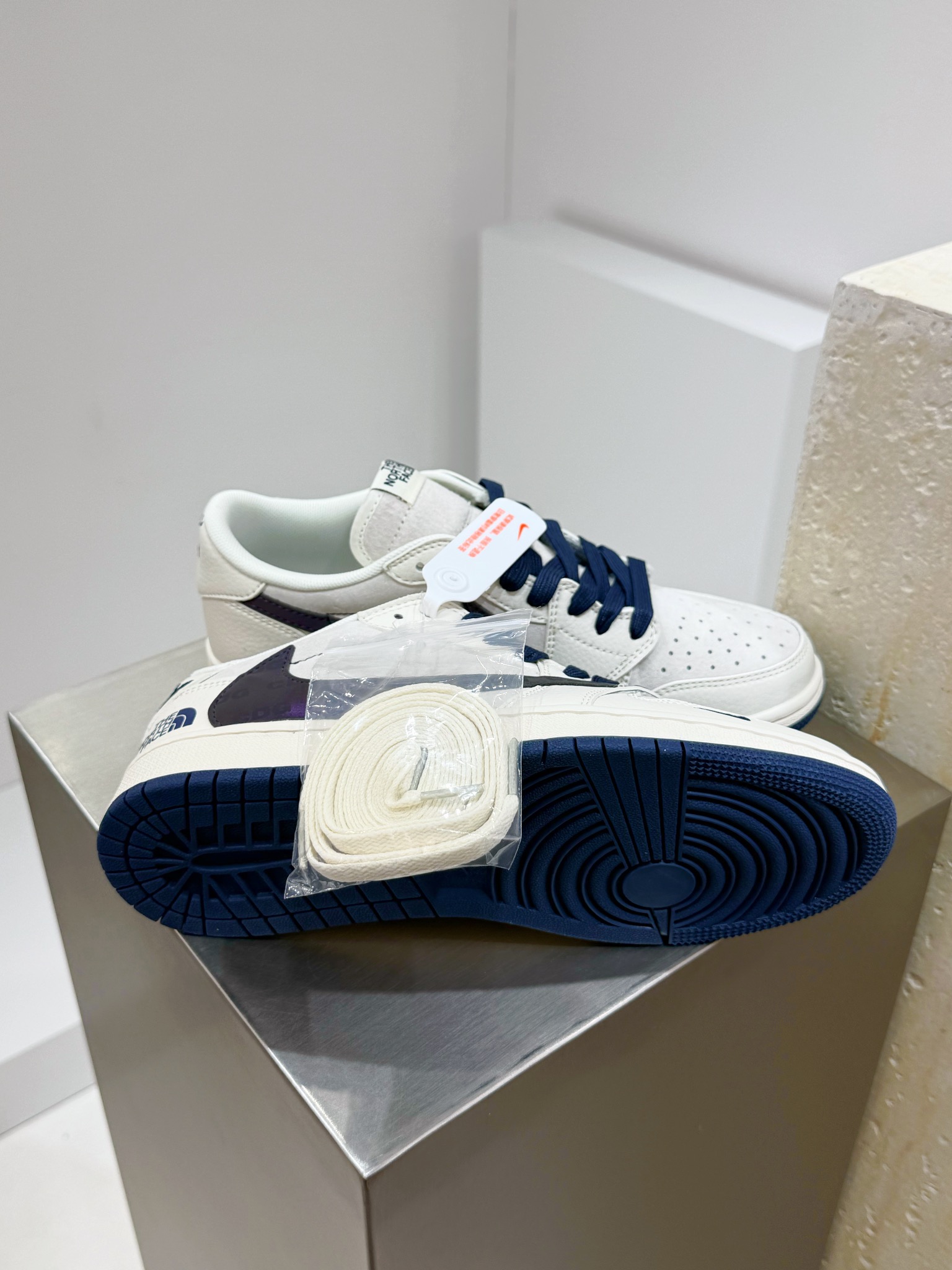 Dolce Gabbana Jordan Nike The North Face Male Basic Shoes M-l-s