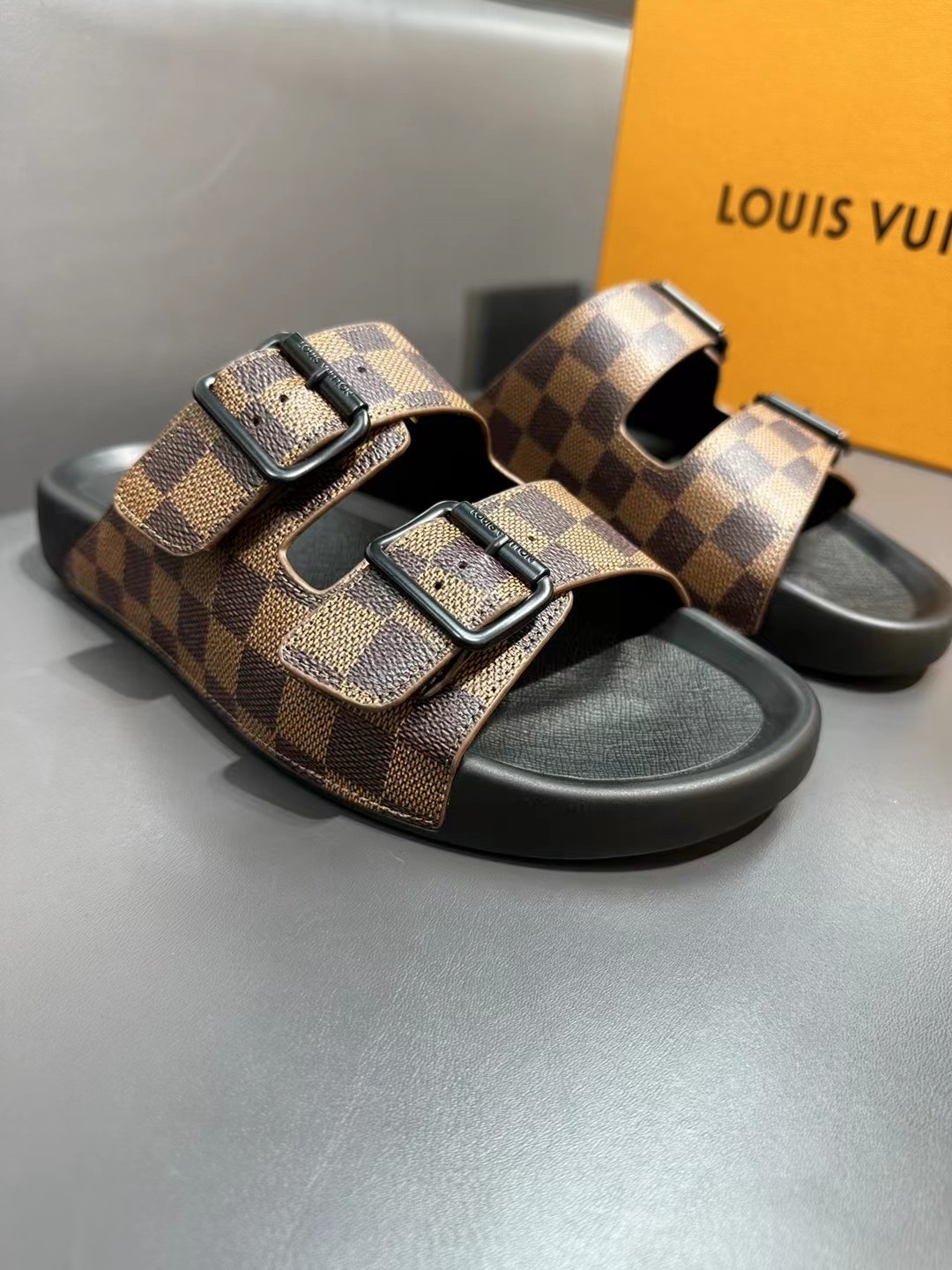 Louis Vuitton Basic Shoes L